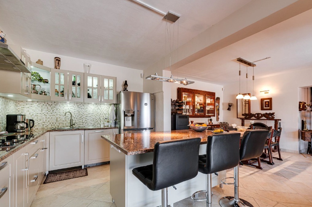  Image of House - 4 Bedrooms - 3 Bathrooms for Residential For Sale in Bar-Bar-Montenegro, Image 24